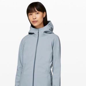 Lululemon Glyde Along Softshell in Cambray
